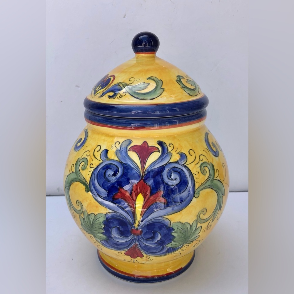 YELLOW TUSCANY HAND PAINTED CERAMIC MEDIUM CANISTER & LID CENTERPICE 10" HIGH